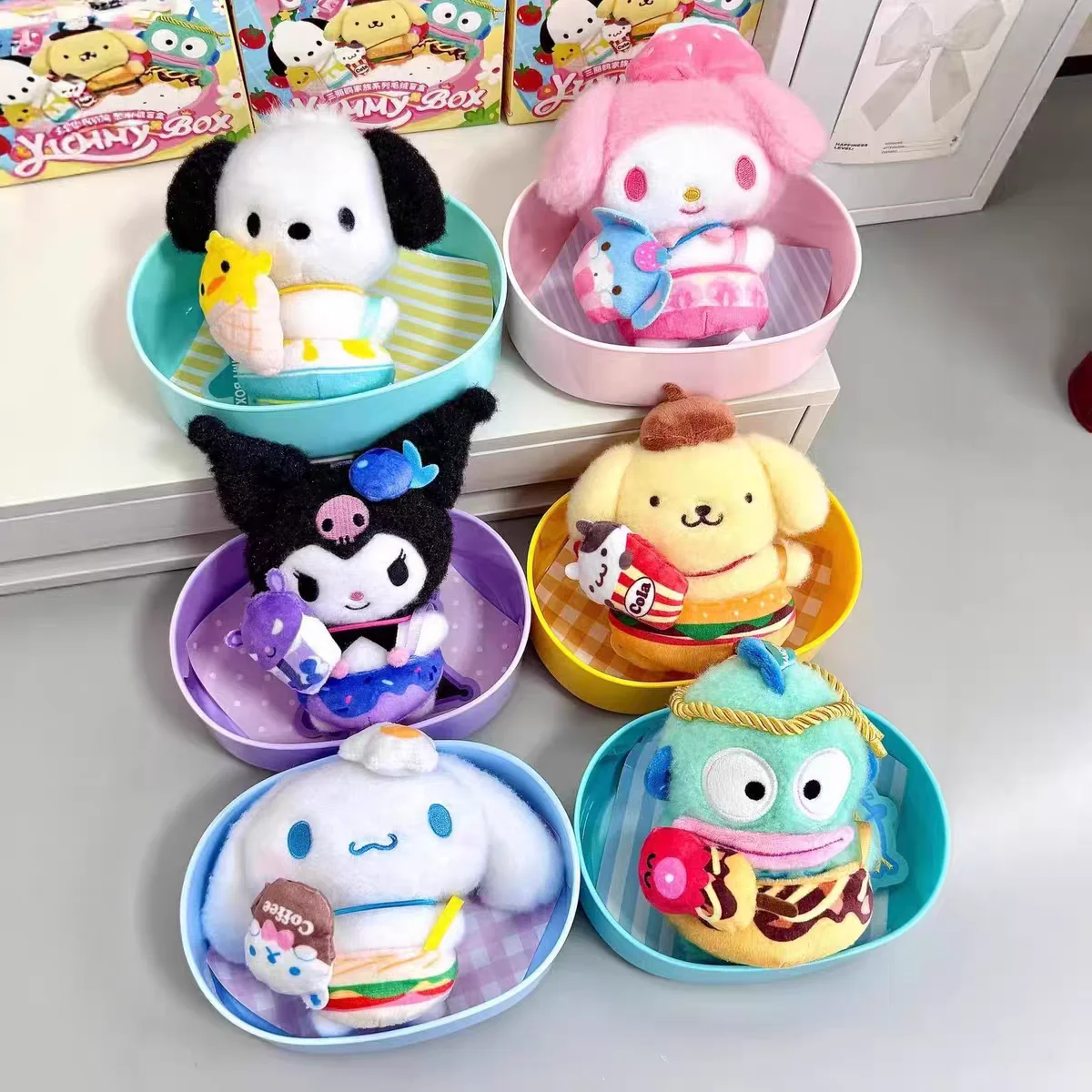 Original Sanrio Yummy Box Blind Box Doll Pudding Dog Big Ear Dog Cute Melody Mystery Box Pendants Kuromi Doll Girs Birthday Gift
Original Sanrio Yummy Box Blind Box Doll Pudding Dog Big Ear Dog Cute Melody Mystery Box Pendants Kuromi Doll Girs Birthday Gift