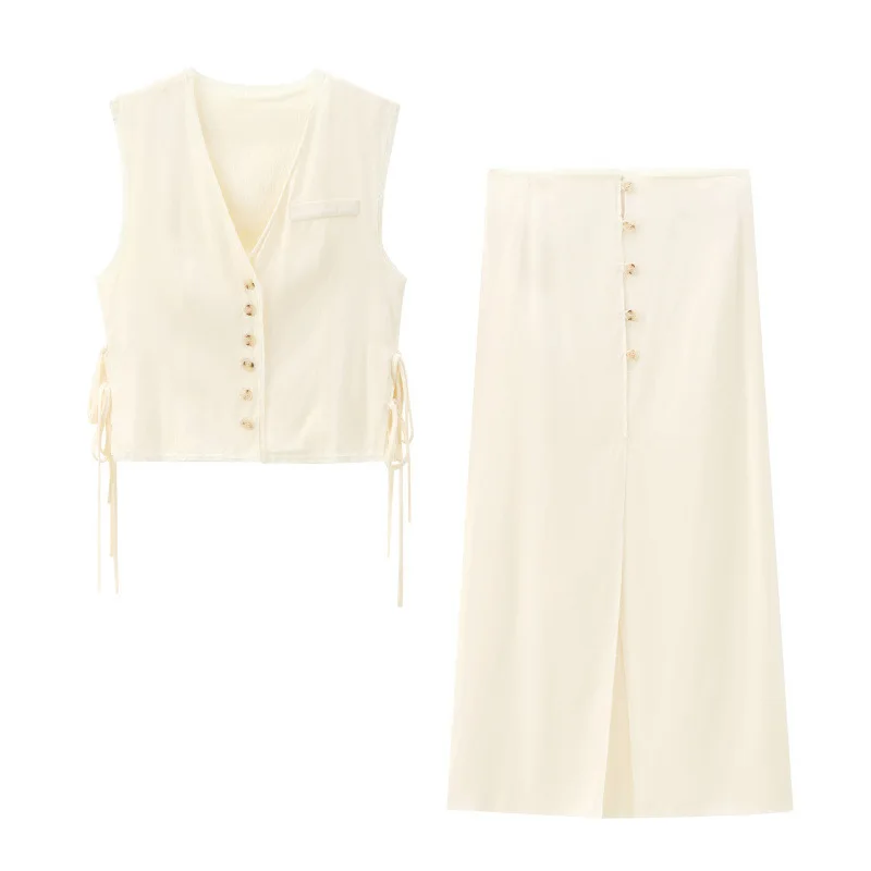 Women's Fashion Bowknot Decorated Vest Buttoned Mini Skirt Set
Women's Fashion Bowknot Decorated Vest Buttoned Mini Skirt Set