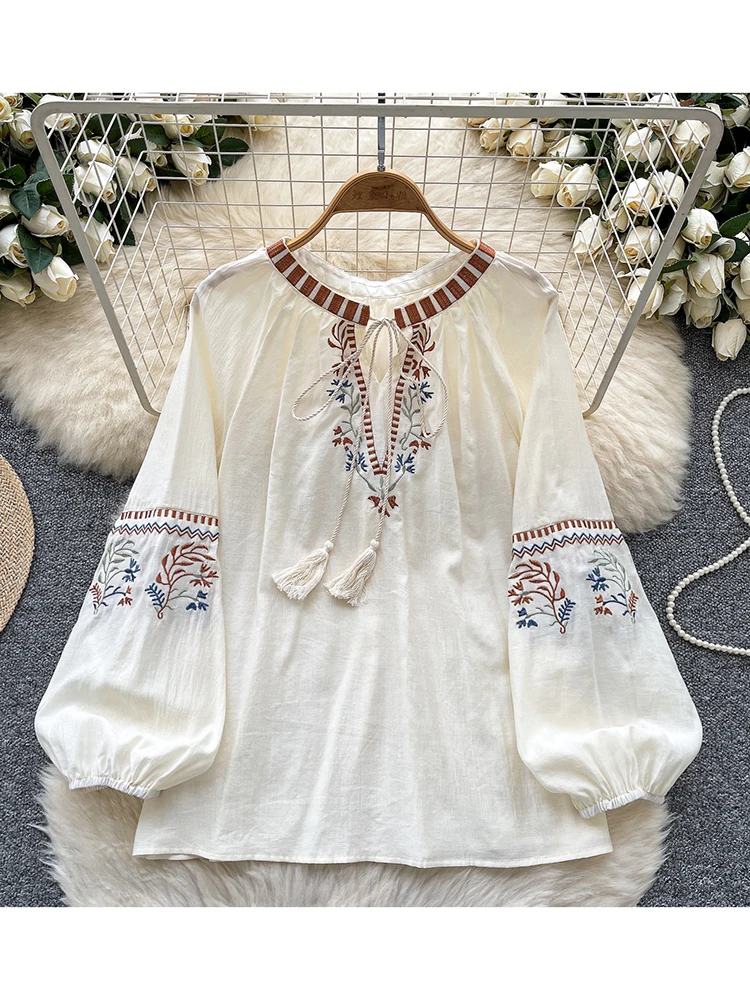 Women‘s Spring Blouse Retro Fashion Embroidered Lace Up Lantern Sleeve Shirt New Loose Versatile Casual Vacation Top Blusa BL146
Women‘s Spring Blouse Retro Fashion Embroidered Lace Up Lantern Sleeve Shirt New Loose Versatile Casual Vacation Top Blusa BL146
