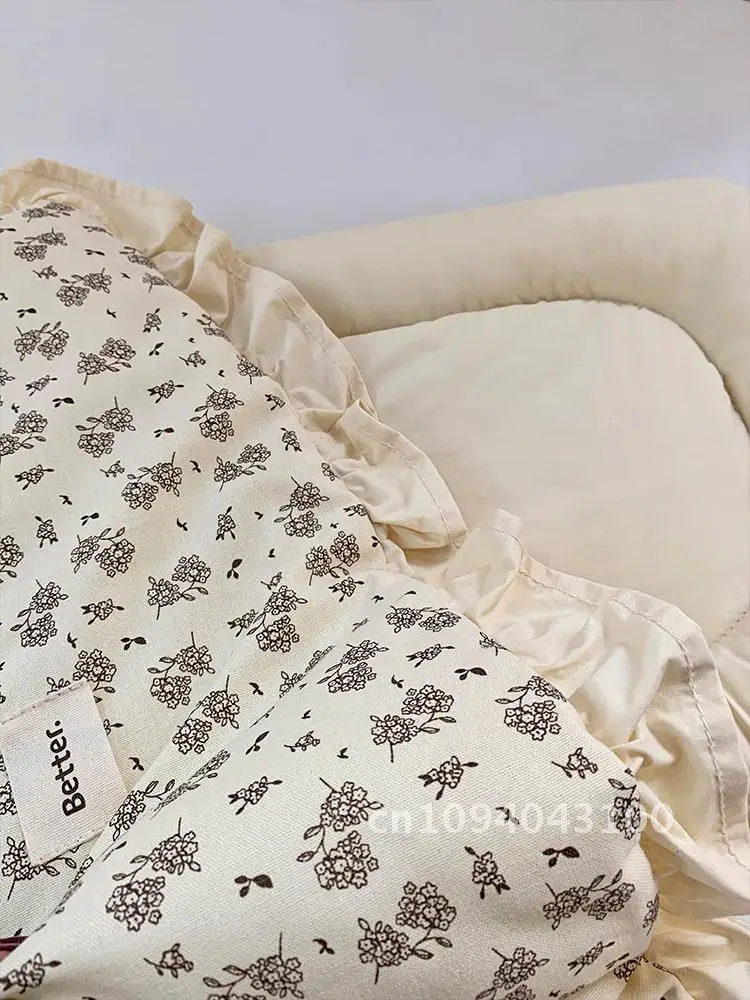 For pet stroller edge set mat pillow Korean dogs mat cotton three-piece for and cats stroller accessories
For pet stroller edge set mat pillow Korean dogs mat cotton three-piece for and cats stroller accessories
