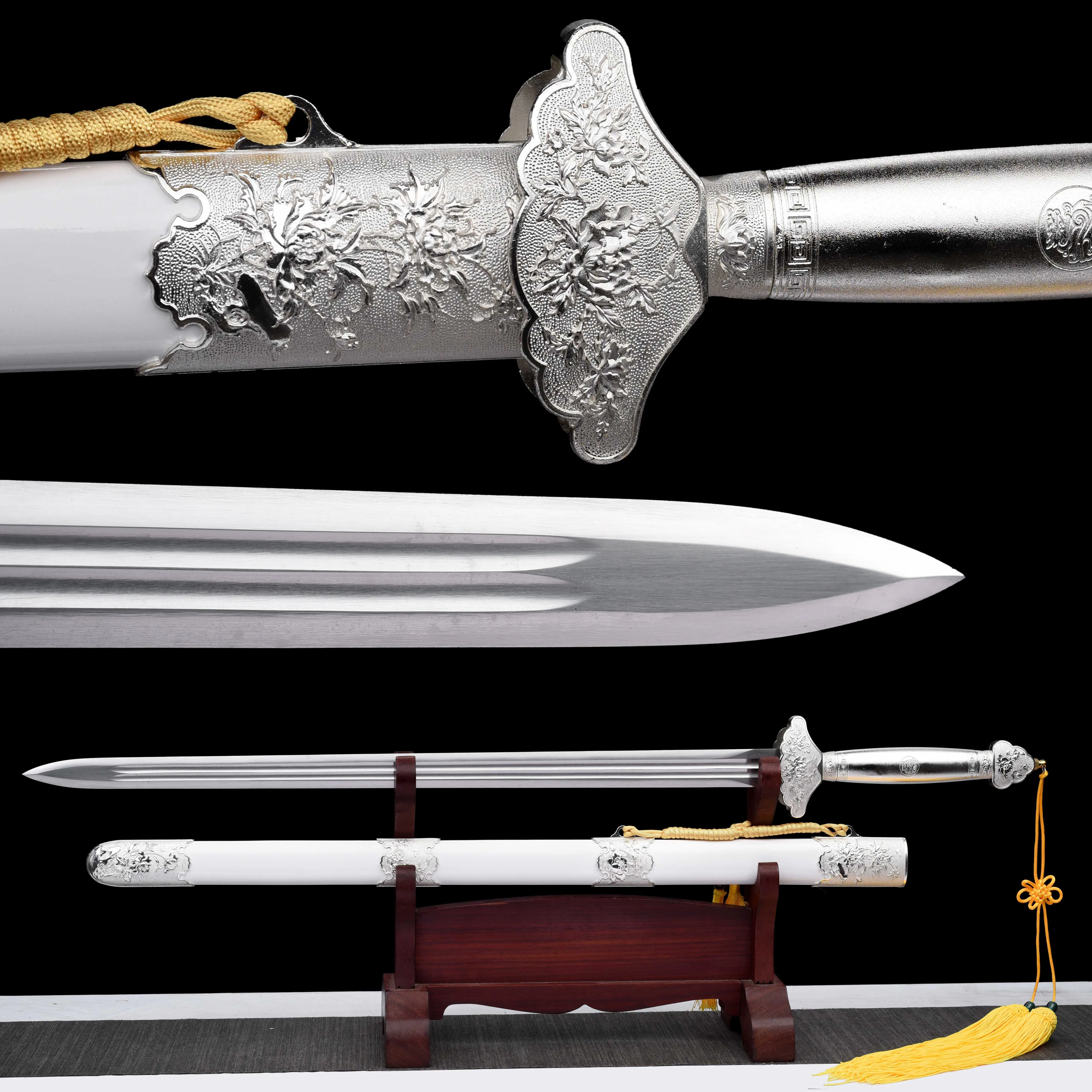 Medieval Chinese silver Peony sword, high-end gift, battle preparation, sharp samurai sword, full tang weapon katana steel
Medieval Chinese silver Peony sword, high-end gift, battle preparation, sharp samurai sword, full tang weapon katana steel