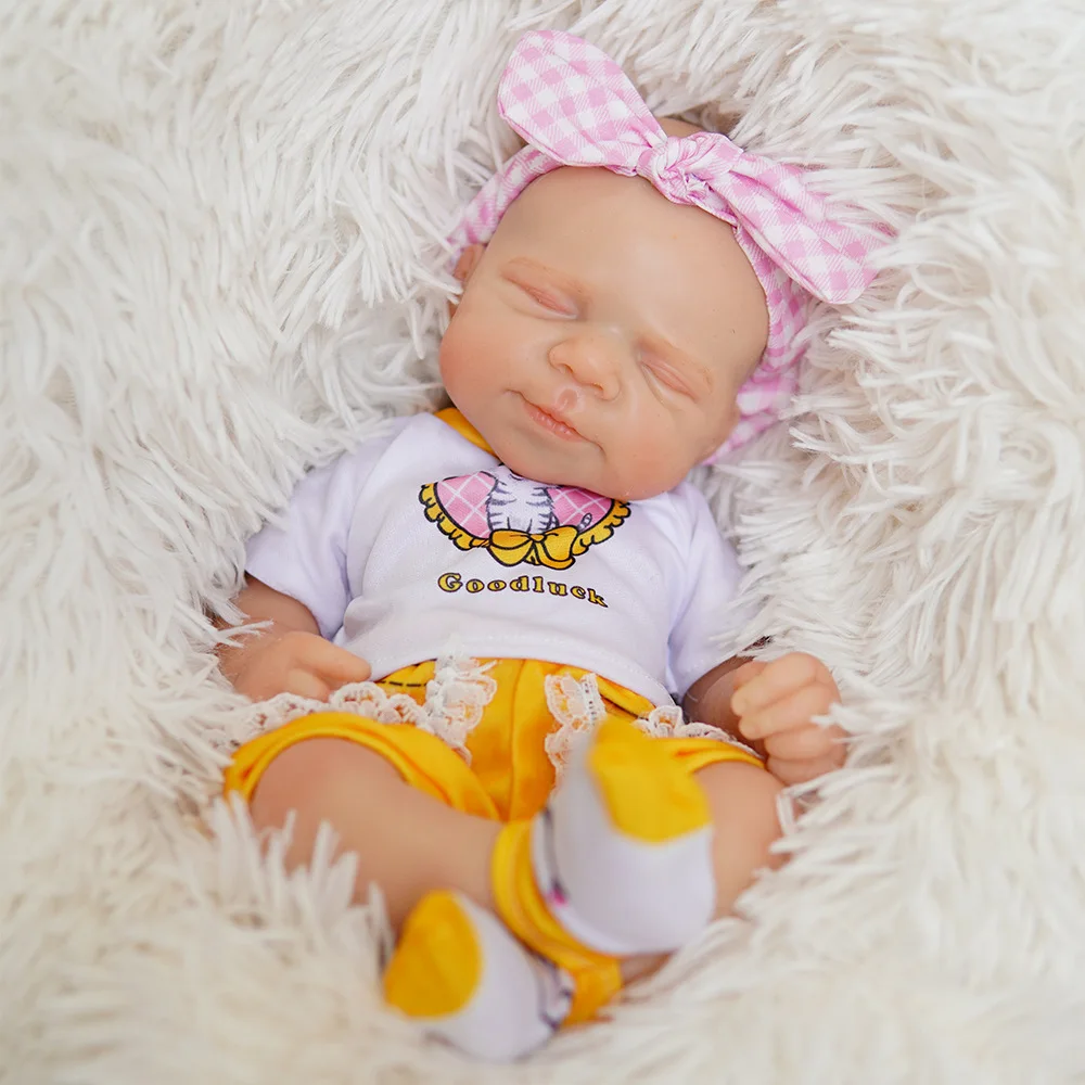 6-inch 15cm solid silicone reborn doll soft simulation cute high color bald baby toy gift for children
6-inch 15cm solid silicone reborn doll soft simulation cute high color bald baby toy gift for children