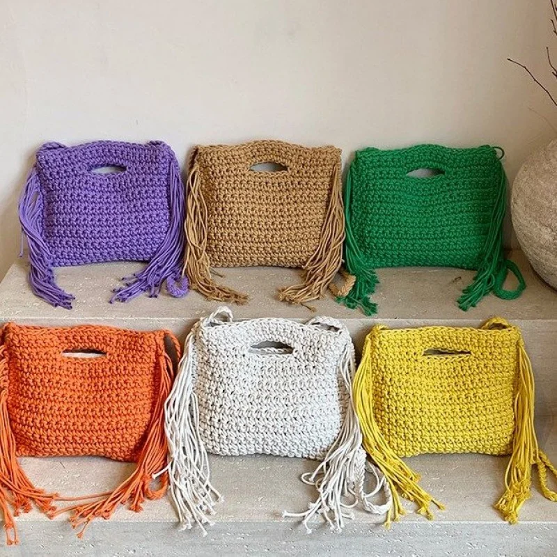 Luxury Simple Messenger Purse For Leisure With Minimalist Aesthetic Solid Color Vintage Charm And Utility
Luxury Simple Messenger Purse For Leisure With Minimalist Aesthetic Solid Color Vintage Charm And Utility