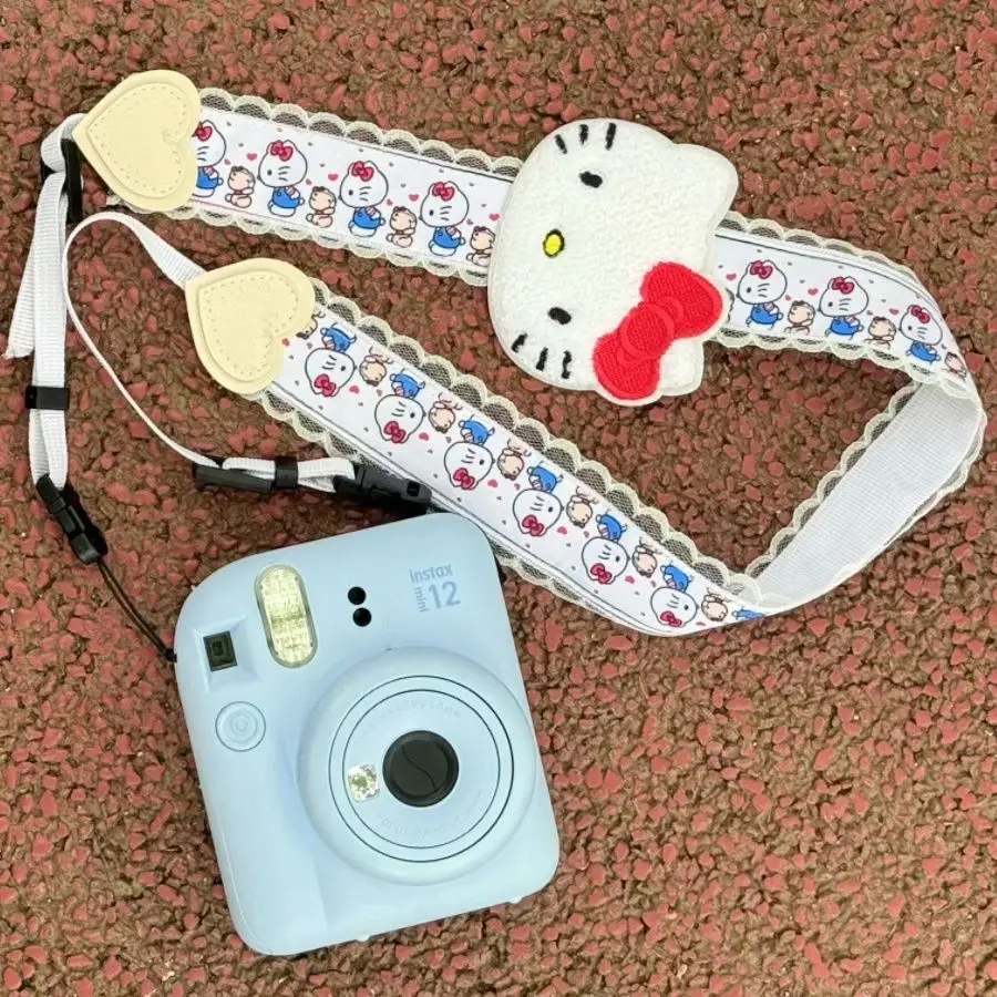 Kawaii Sanrio Hello Kitty Camera Rope Hanging Neck Crossbody Camera Strap Cute Cartoon Stand Up Hanging Neck Adjustable Rope DIY
Kawaii Sanrio Hello Kitty Camera Rope Hanging Neck Crossbody Camera Strap Cute Cartoon Stand Up Hanging Neck Adjustable Rope DIY