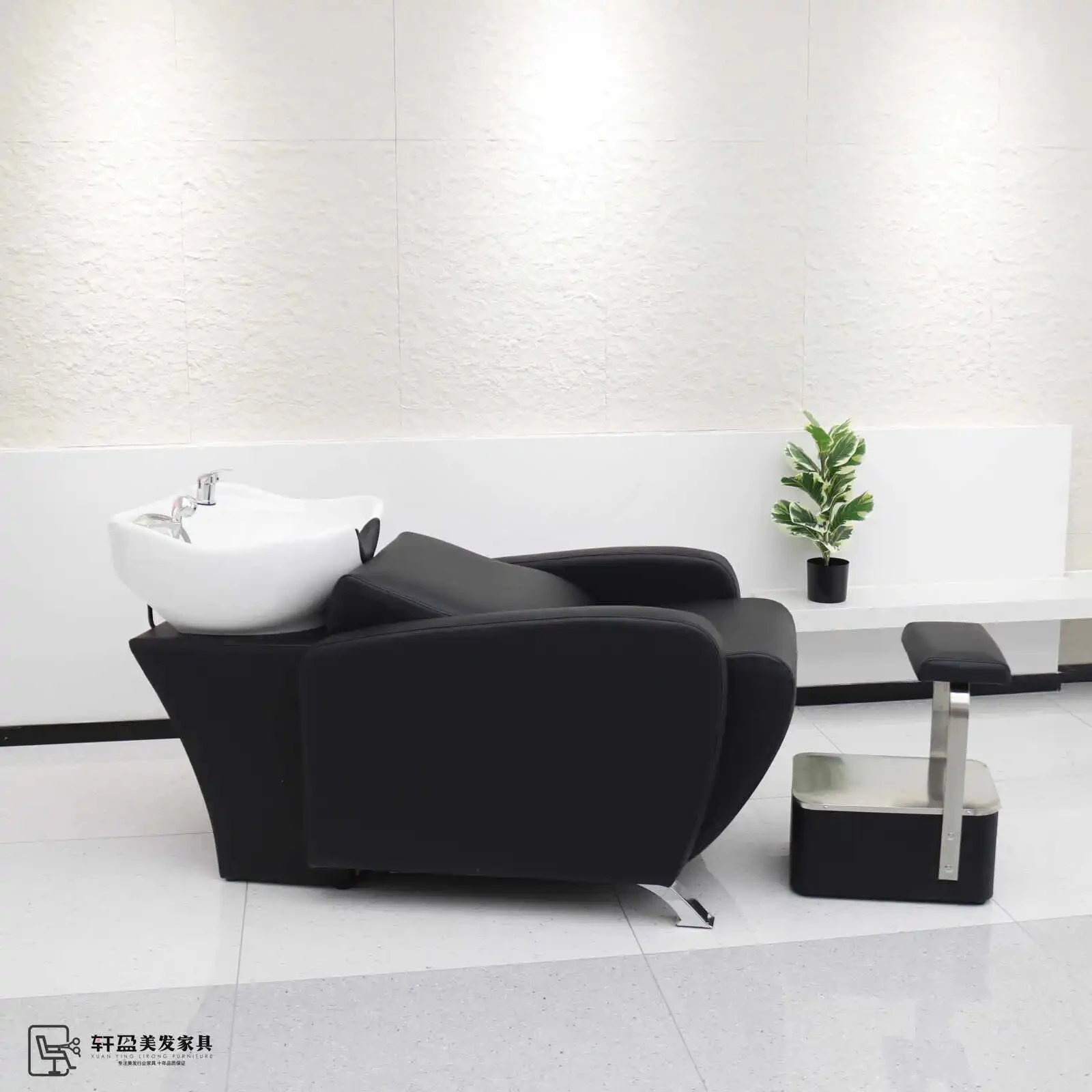 Shampoo bed, stylish and simple flush bed for barber shop, ceramic half bed for hair salon, special for hair salon
Shampoo bed, stylish and simple flush bed for barber shop, ceramic half bed for hair salon, special for hair salon