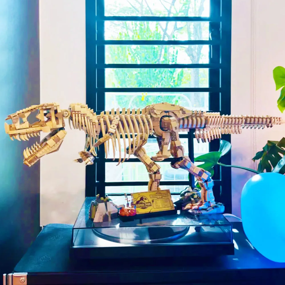 MOC 3145 шт. динозавр T-Rex окаменелости тираннозавр рекс строительные блоки мир динозавров парк для мальчиков день рождения фестиваль вечерние подарки
MOC 3145 шт. динозавр T-Rex окаменелости тираннозавр рекс строительные блоки мир динозавров парк для мальчиков день рождения фестиваль вечерние подарки
