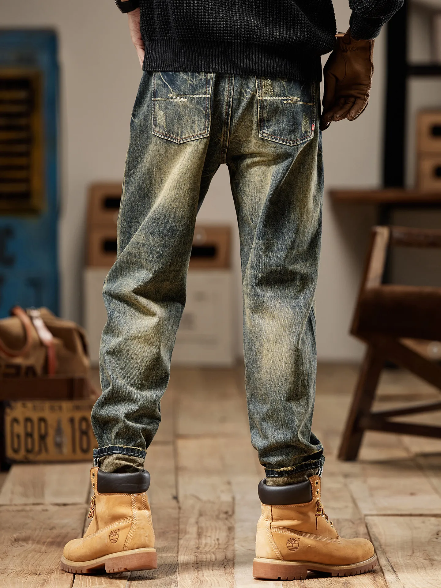 Retro American Men's Jeans Straight Leg Loose Casual Workwear Trousers Worn Look Blue Denim mid Waist Zipper Closure
Retro American Men's Jeans Straight Leg Loose Casual Workwear Trousers Worn Look Blue Denim mid Waist Zipper Closure