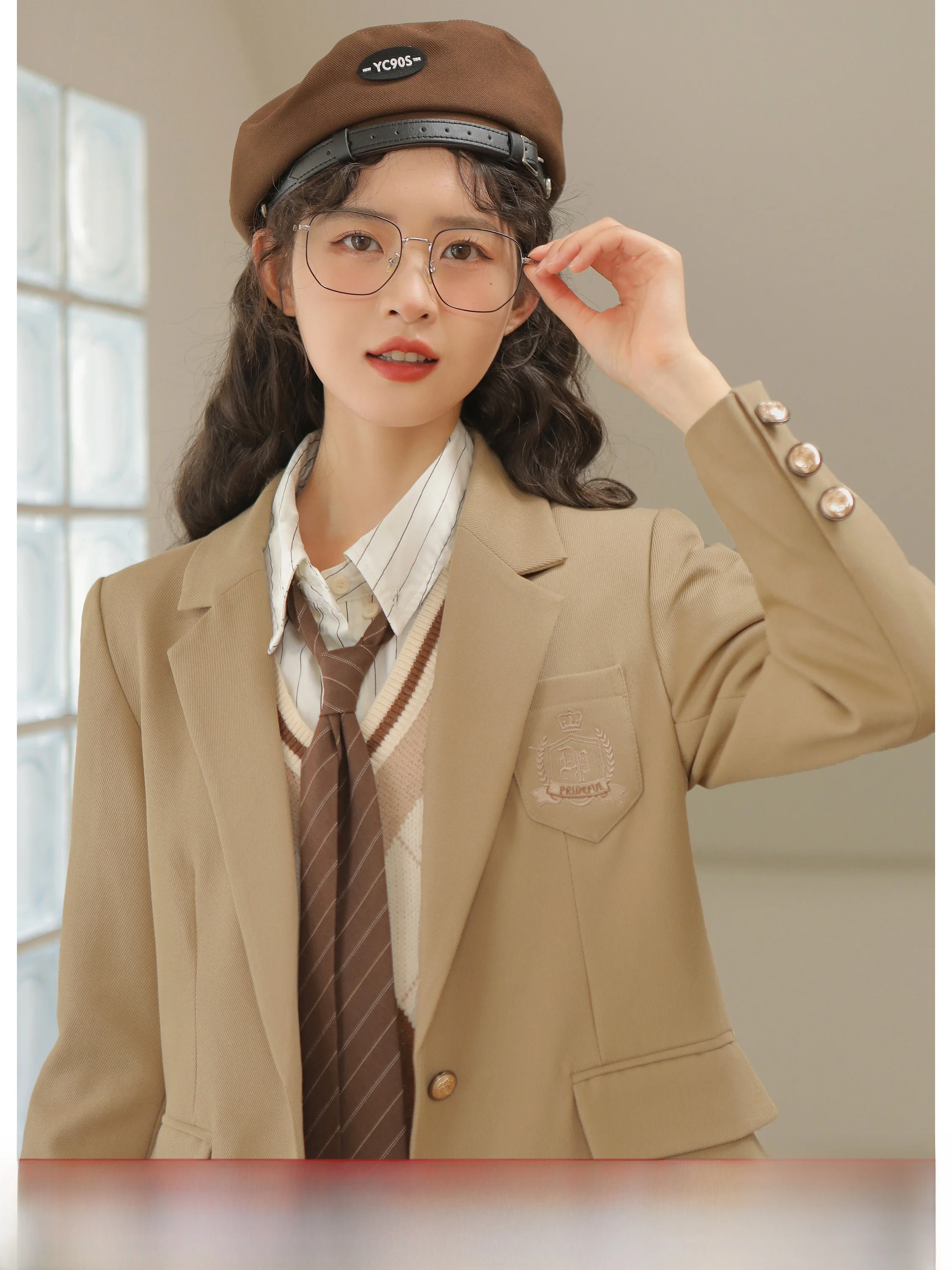 Lingjiu 2025 New Khaki Loose Casual Briti College Sle Women's Suit Jaet Spring Autumn Sweet Sle Straight Tube pe
Lingjiu 2025 New Khaki Loose Casual Briti College Sle Women's Suit Jaet Spring Autumn Sweet Sle Straight Tube pe