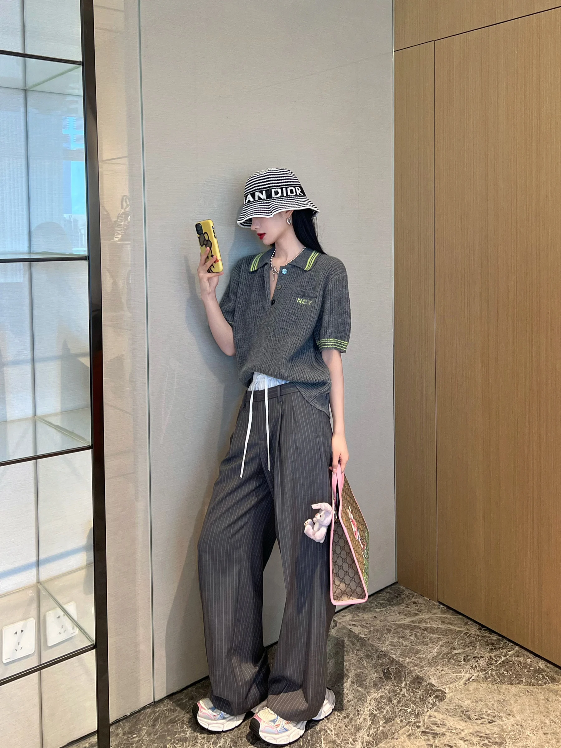 NancyCavally Anti-Wrinkle Extrine Wool High Waist Wide Leg Pants Striped H-ape Quanti Sensation Casual Trousers
NancyCavally Anti-Wrinkle Extrine Wool High Waist Wide Leg Pants Striped H-ape Quanti Sensation Casual Trousers