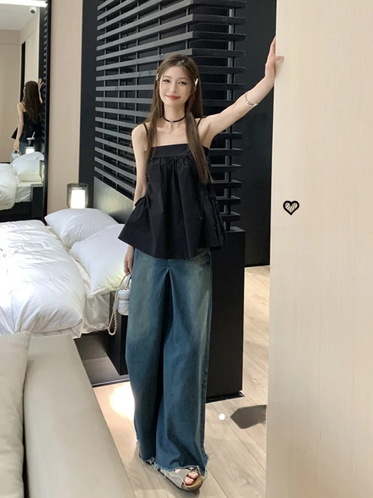 Fashionable Hollow out Design Short Sleeveless Women's Shirt Summer Korean Style One Shoulder Strap Commute Style Loose Fit
Fashionable Hollow out Design Short Sleeveless Women's Shirt Summer Korean Style One Shoulder Strap Commute Style Loose Fit