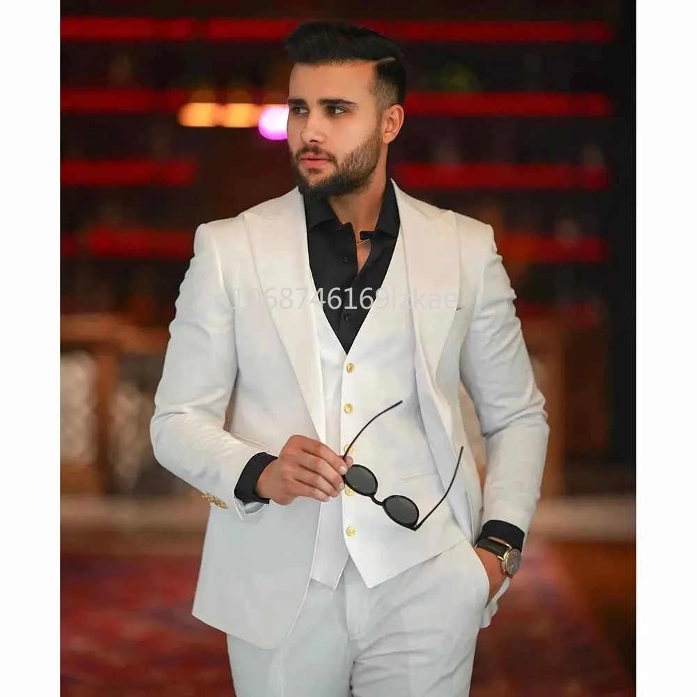 Elegant Wedding White Suits for Men Slim Fit Single Breasted Flat Outfits Custom Made High End 3 Piece Jacket Pants Vest Set2024
Elegant Wedding White Suits for Men Slim Fit Single Breasted Flat Outfits Custom Made High End 3 Piece Jacket Pants Vest Set2024