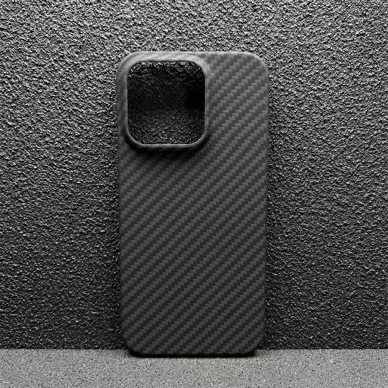 Чехол из настоящего углеродного волокна для iPhone 14/15 Pro Max, Ультратонкий чехол из арамидного волокна для iPhone 14Pro/ 15pro Max, чехол для бизнеса
Чехол из настоящего углеродного волокна для iPhone 14/15 Pro Max, Ультратонкий чехол из арамидного волокна для iPhone 14Pro/ 15pro Max, чехол для бизнеса