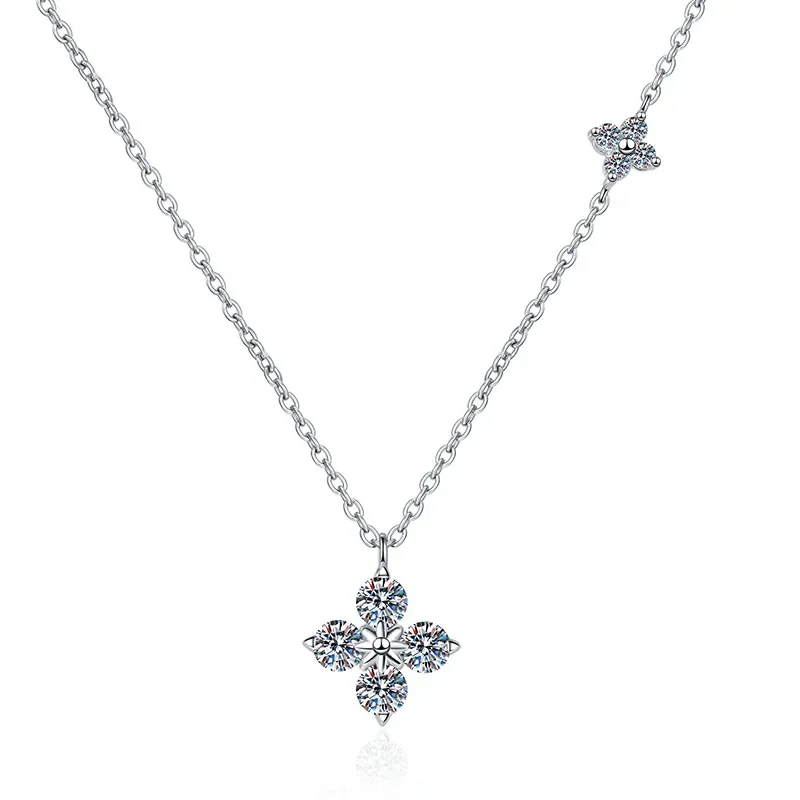S925 Sterling Silver Necklace Mosang Diamond Pendant High end Clover Collar Chain 1.2 Carat Wedding Jewelry Wholesale
S925 Sterling Silver Necklace Mosang Diamond Pendant High end Clover Collar Chain 1.2 Carat Wedding Jewelry Wholesale