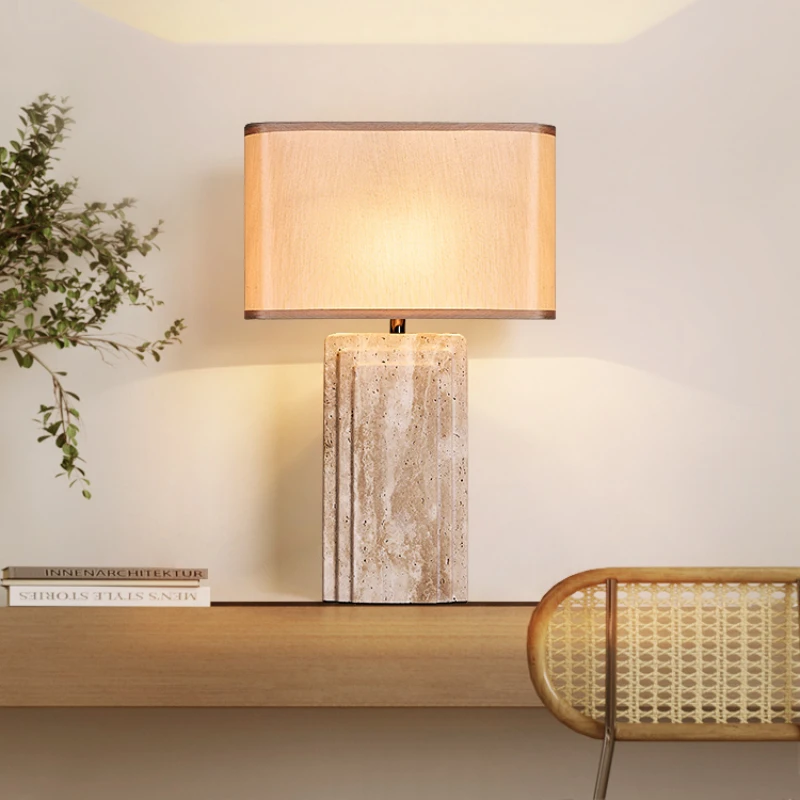 Каменная настольная лампа в стиле ваби-саби для домашнего декора гостиной, натуральный травертин, винтажная светодиодная настольная лампа E27 с тканевым абажуром
Каменная настольная лампа в стиле ваби-саби для домашнего декора гостиной, натуральный травертин, винтажная светодиодная настольная лампа E27 с тканевым абажуром