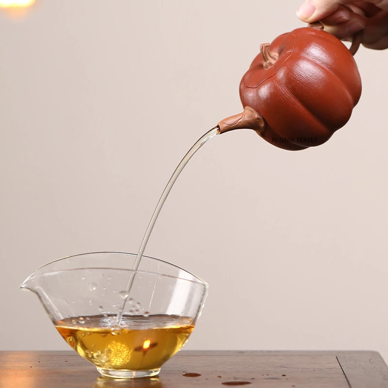 160ml Chinese Yixing Purple Clay Teapots Creative Handmade Pumpkin Shape Zisha Tea Pot Beauty Tea Infuser Kettle Teaware
160ml Chinese Yixing Purple Clay Teapots Creative Handmade Pumpkin Shape Zisha Tea Pot Beauty Tea Infuser Kettle Teaware