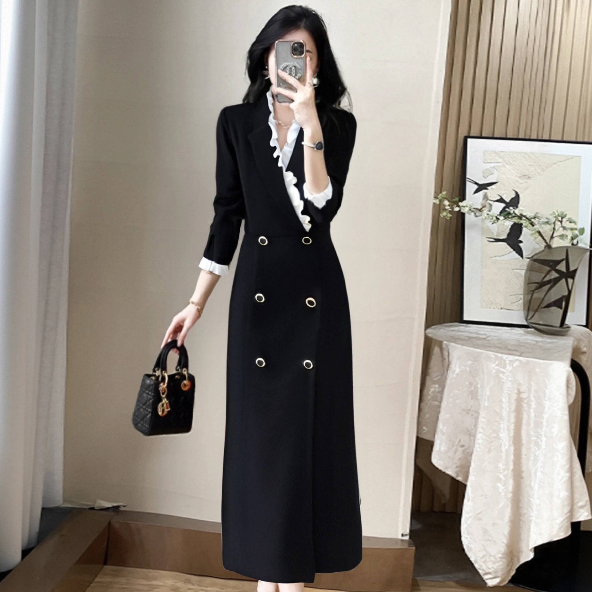 Elegant High Waist Slimming Long Sleeve V-Neck Commute Black Dress A-Line Skirt Polyester Fiber Spring New Arrival
Elegant High Waist Slimming Long Sleeve V-Neck Commute Black Dress A-Line Skirt Polyester Fiber Spring New Arrival