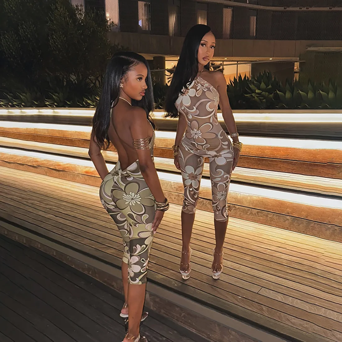 Backless Halter Flowers Playsuits Women Skinny Activity Stretch Streetwear Summer Sleeveless Hipster Fitness Rompers 
Backless Halter Flowers Playsuits Women Skinny Activity Stretch Streetwear Summer Sleeveless Hipster Fitness Rompers