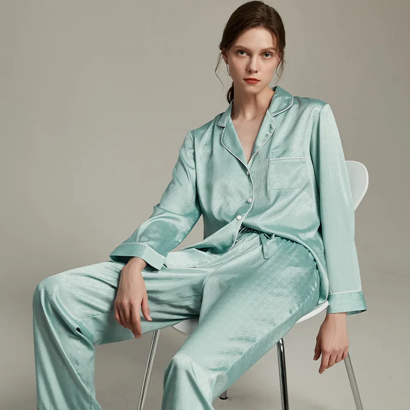 Long Sleeves Pajama Sets Nightwear Shirt Pant Lapel Sleep Suit Sleepwear Ice Silk Lapel Homewear 2Pcs Loose Home Clothes
Long Sleeves Pajama Sets Nightwear Shirt Pant Lapel Sleep Suit Sleepwear Ice Silk Lapel Homewear 2Pcs Loose Home Clothes
