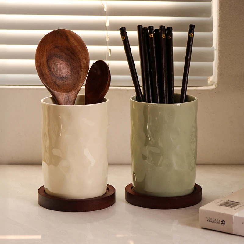 Ceramic Chopstick Tube Tableware Storage Bottle Chopstick Cage Drain Rack Chopsticks Basket Storage Organizer Storage Holder
Ceramic Chopstick Tube Tableware Storage Bottle Chopstick Cage Drain Rack Chopsticks Basket Storage Organizer Storage Holder