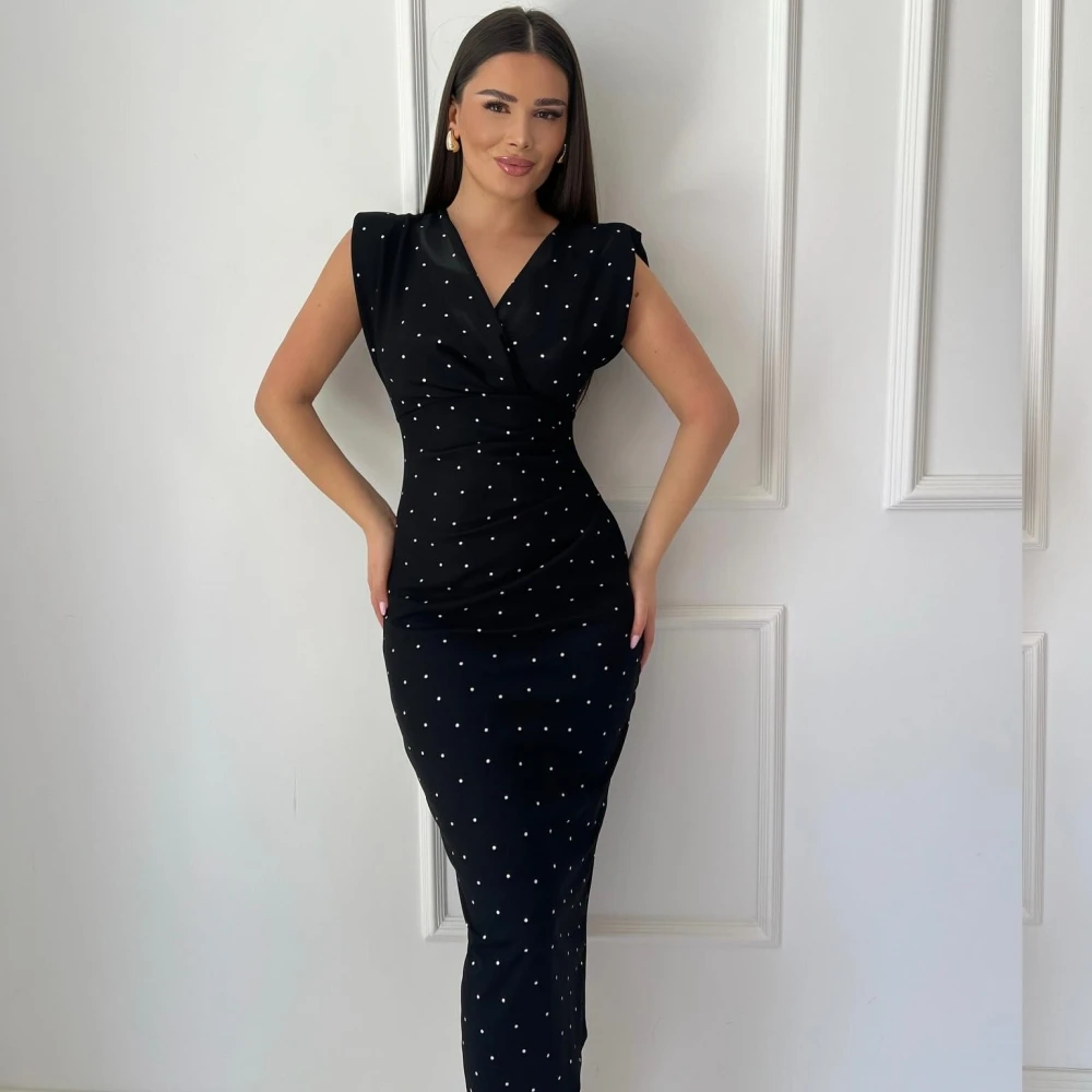 Evening Saudi Arabia Jersey Beading Celebrity Column V-neck Bespoke Occasion Gown Midi Dresses
Evening Saudi Arabia Jersey Beading Celebrity Column V-neck Bespoke Occasion Gown Midi Dresses