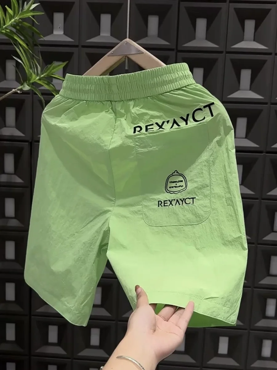 Ice Silk Casual orts Men's Summer New Faion Qui Dry Loose Beach Five-Point Middle Pants Youth Active Sle Loose Fit
Ice Silk Casual orts Men's Summer New Faion Qui Dry Loose Beach Five-Point Middle Pants Youth Active Sle Loose Fit