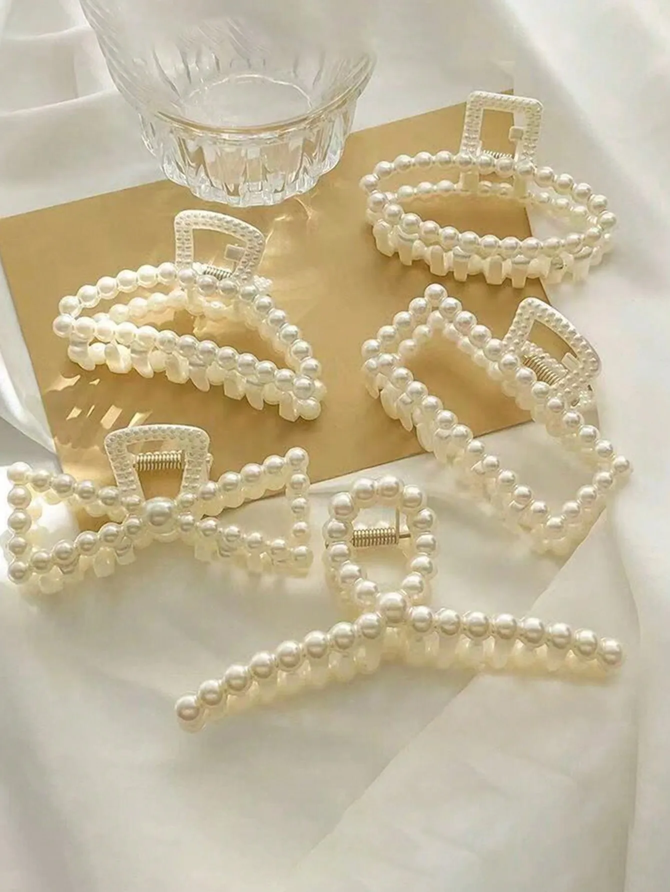 5/1pcs Elegant Faux Pearl Decor Hair Clips, Hair Claw & Back Clip, Accessories, For Women, Accessories, Accessories Women, Hair Accessory, Women, Hair Tools, Curly Hair, Hair Accessory, Accessories, For Women, Fall, Travel, Hair Tools
5/1pcs Elegant Faux Pearl Decor Hair Clips, Hair Claw & Back Clip, Accessories, For Women, Accessories, Accessories Women, Hair Accessory, Women, Hair Tools, Curly Hair, Hair Accessory, Accessories, For Women, Fall, Travel, Hair Tools