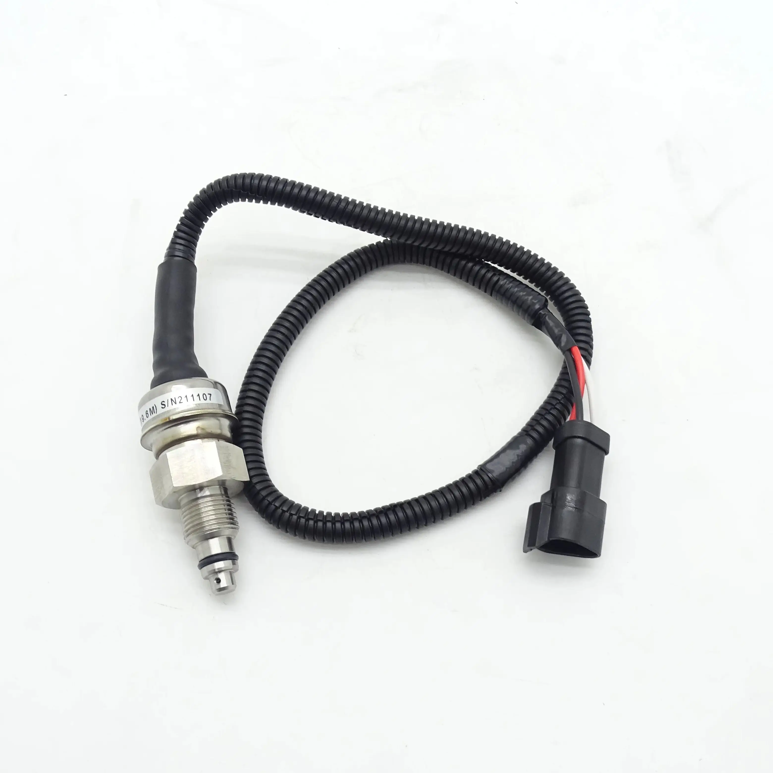 7861-93-1620 Датчик давления для Komatsu HM400-2 HM400-2R HM300-2 HD325-7 HM300-2R HD325-7R HD405-7 HD785-7 HD605-7E0 HD605-7R
7861-93-1620 Датчик давления для Komatsu HM400-2 HM400-2R HM300-2 HD325-7 HM300-2R HD325-7R HD405-7 HD785-7 HD605-7E0 HD605-7R