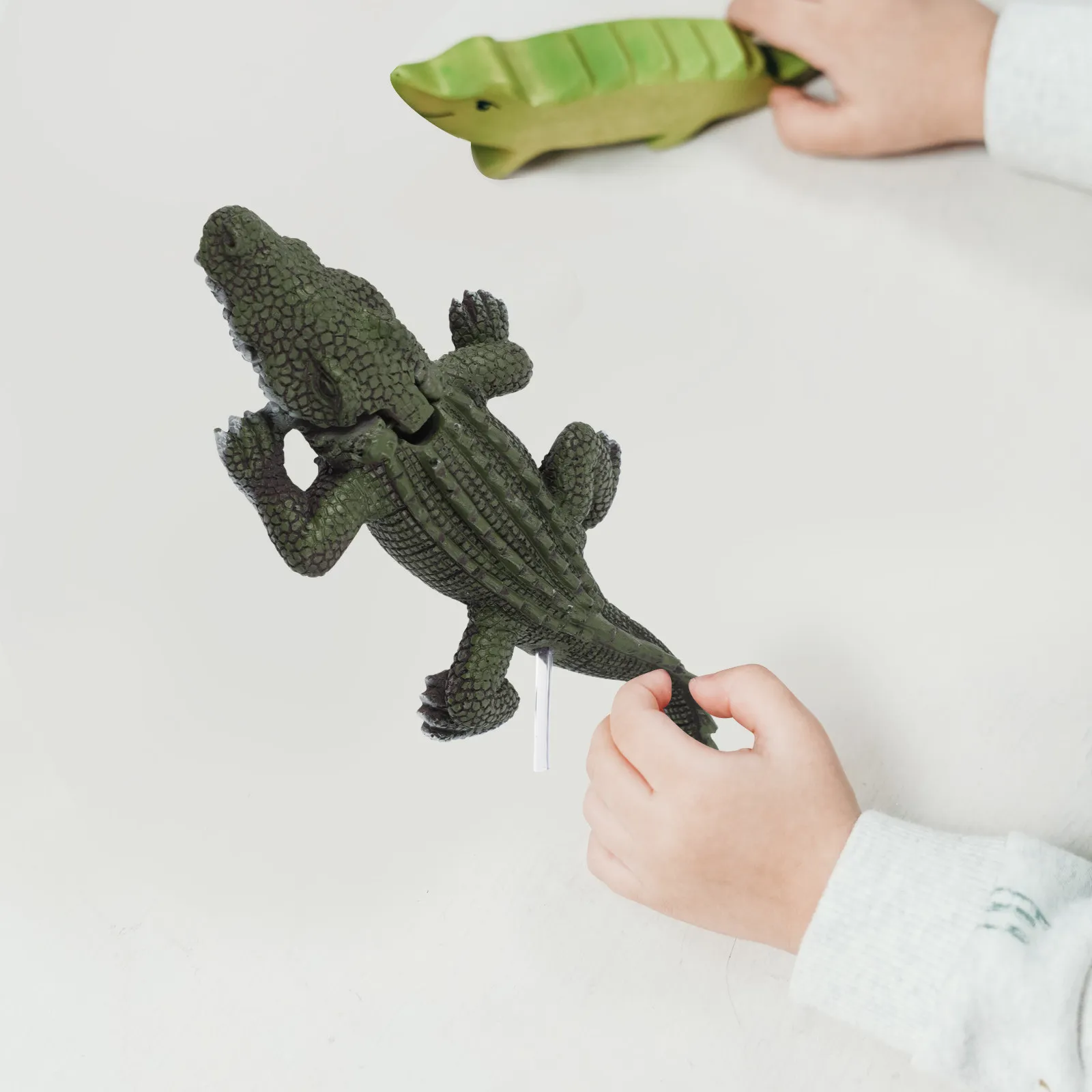 1Pcs Resin Ornament Realistic Alligator Wildlife Decoration Educational Play Early Cognitive Ocean Species Adornment
1Pcs Resin Ornament Realistic Alligator Wildlife Decoration Educational Play Early Cognitive Ocean Species Adornment