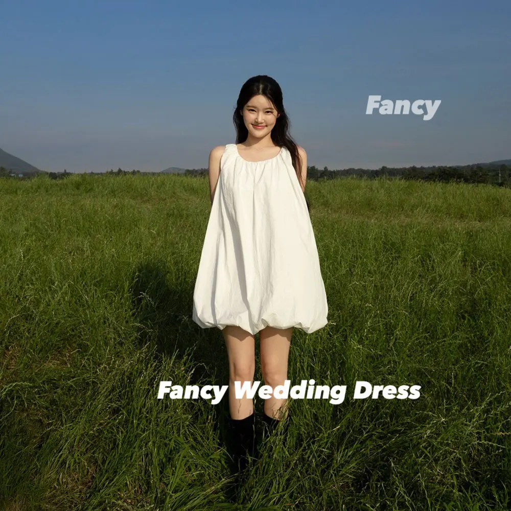 Fancy Simple O Neck Wedding Dress Korea Garden Photo Shoot A Line Taffeta Bridal Gown Short Summer 웨딩드레스 Customized
Fancy Simple O Neck Wedding Dress Korea Garden Photo Shoot A Line Taffeta Bridal Gown Short Summer 웨딩드레스 Customized