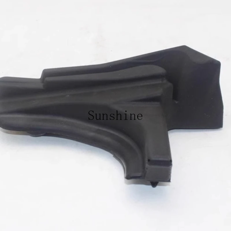 Applicable to road/administrative sports machine cover sealing strip sponge sound insulation pad new accessories left and right
Applicable to road/administrative sports machine cover sealing strip sponge sound insulation pad new accessories left and right