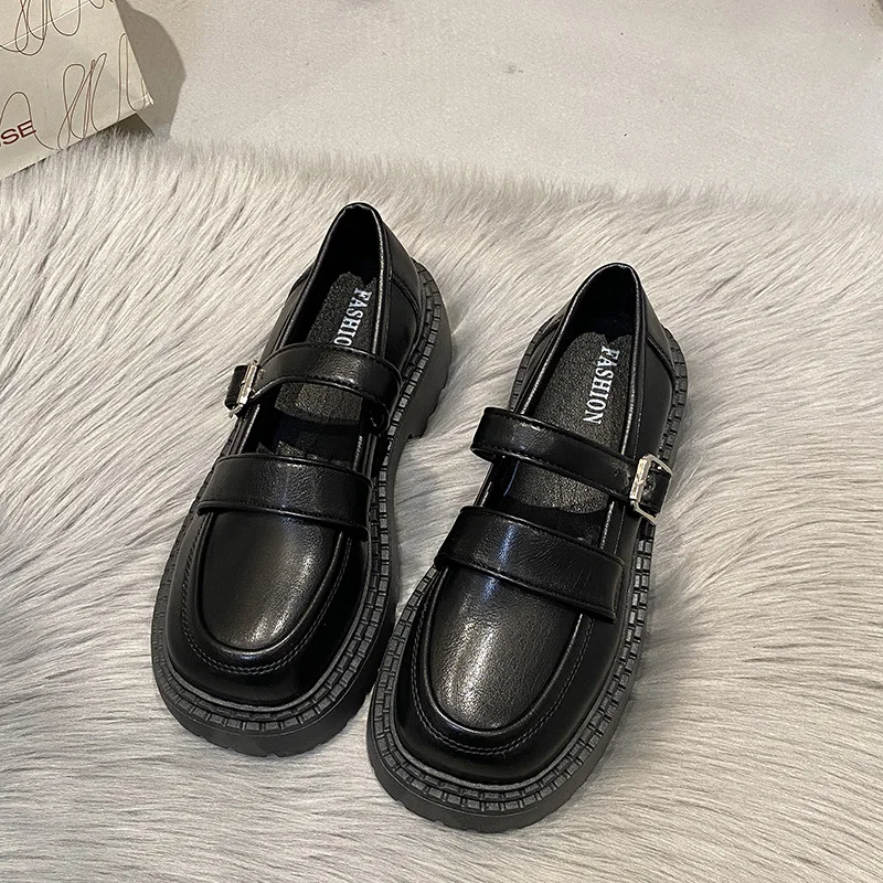 2025 Spring Mary Janes Japanese Style Shoes Girls Casual Kawaii Pure Color Shoes Woman Buckle Vintage Medium Heels Sandals Slim
2025 Spring Mary Janes Japanese Style Shoes Girls Casual Kawaii Pure Color Shoes Woman Buckle Vintage Medium Heels Sandals Slim