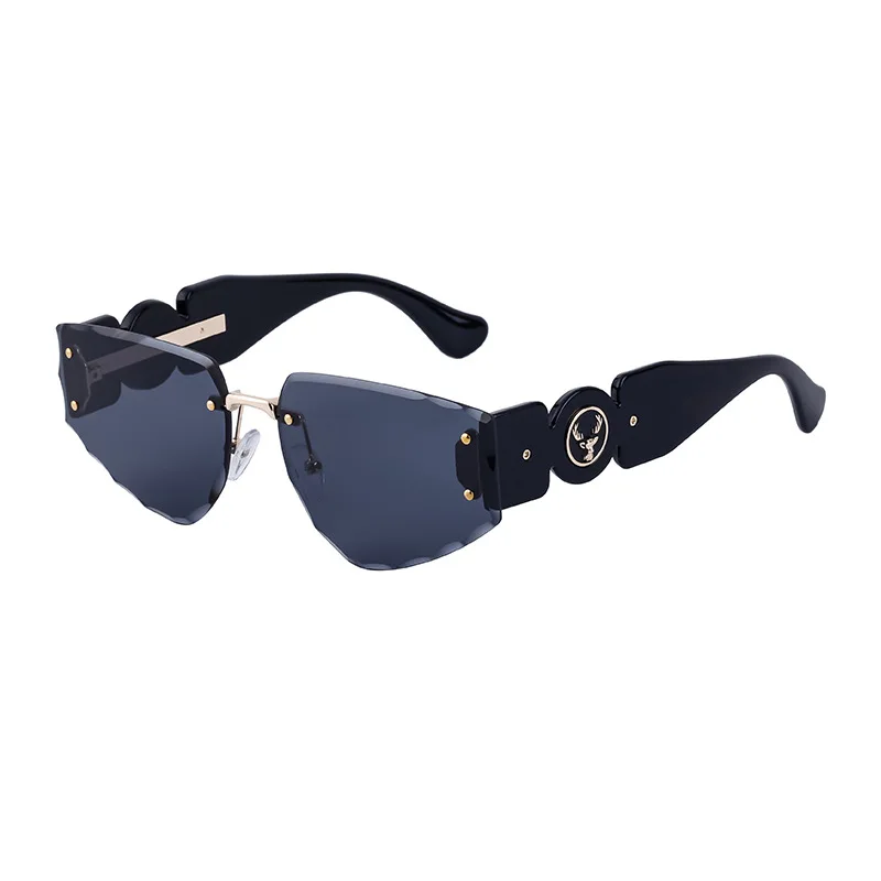 Retro Square Sunglasses Vintage Small Frame UV400 Protection Fashion Luxury Designer Eyewear for Women And Men
Retro Square Sunglasses Vintage Small Frame UV400 Protection Fashion Luxury Designer Eyewear for Women And Men