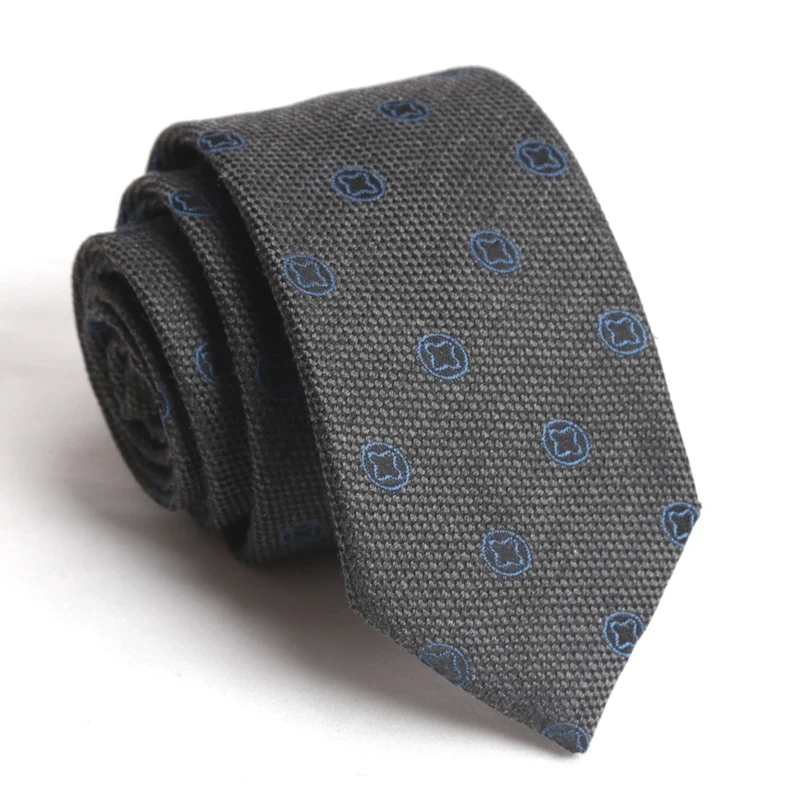 Men Ties 6cm fashion Cotton Handmade Skinny dark grey Plaid Neckties Narrow Collar Slim Cashmere Casual Tie Accessories Gift
Men Ties 6cm fashion Cotton Handmade Skinny dark grey Plaid Neckties Narrow Collar Slim Cashmere Casual Tie Accessories Gift