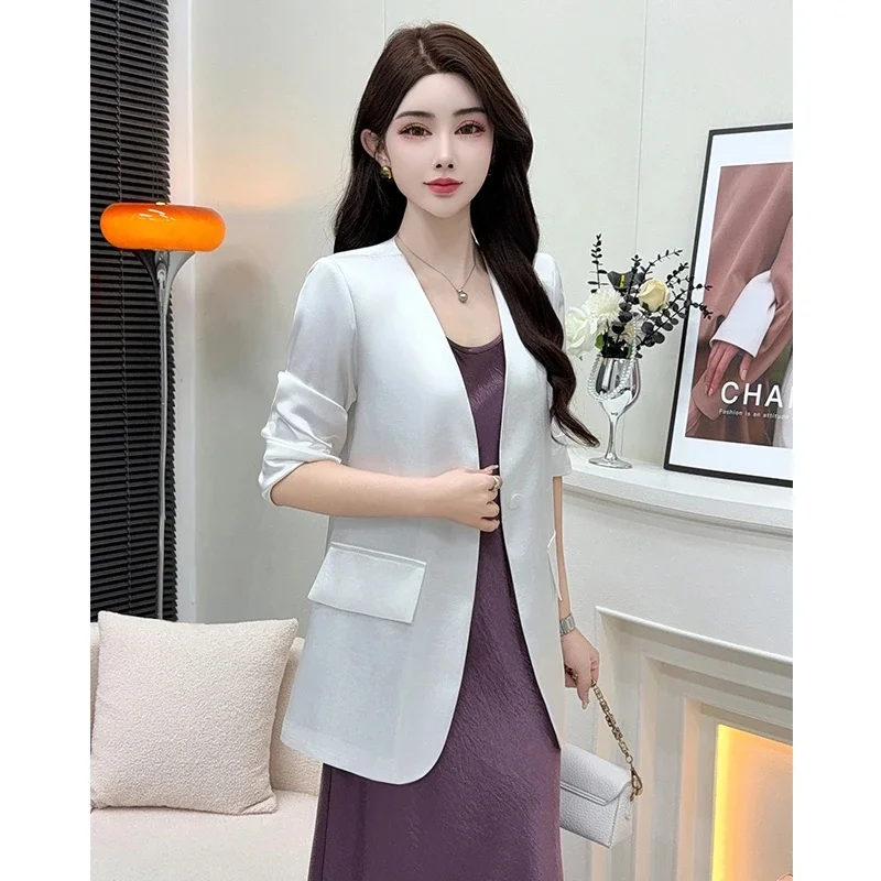 Fashion Satin Fabric Slim Suit Jacket Women's Suit Coat Casaco Feminino New 2026 Summer Autumn Korean Thin Jacket Outerwear top
Fashion Satin Fabric Slim Suit Jacket Women's Suit Coat Casaco Feminino New 2026 Summer Autumn Korean Thin Jacket Outerwear top