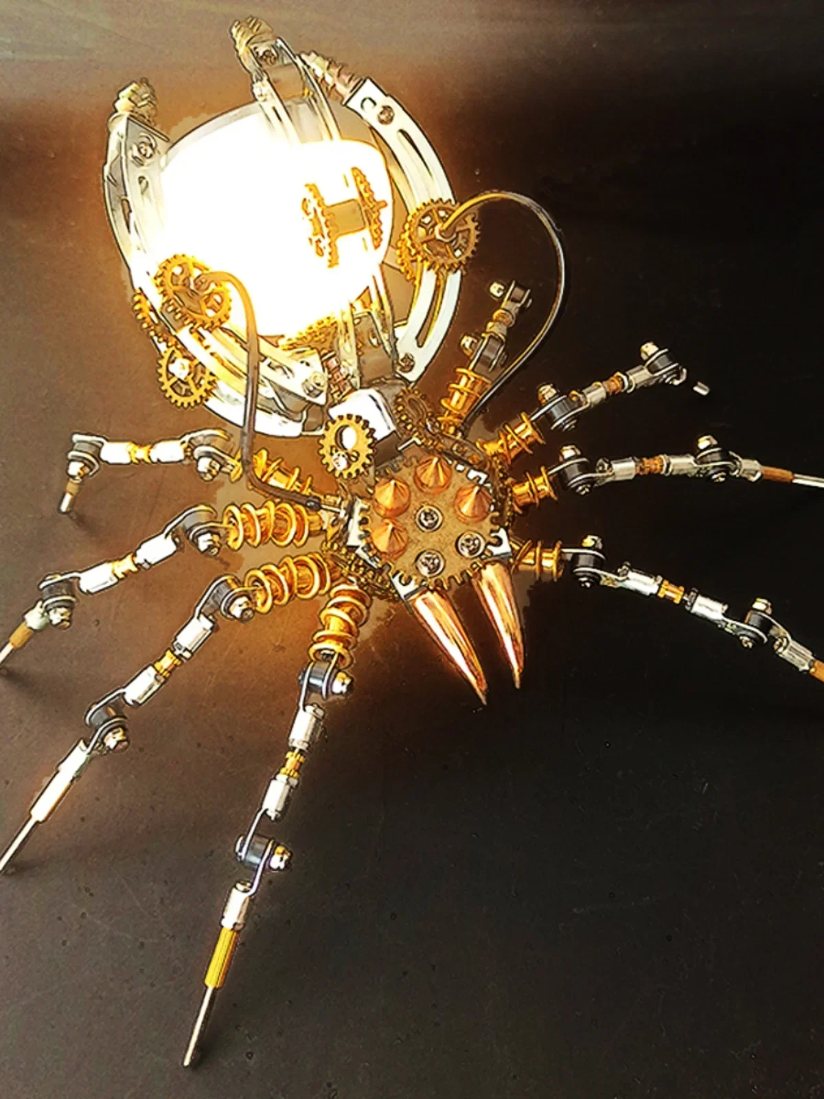 Metal model spider assembled toy precision machinery male birthday gift difficult handmade ornament mechanical insect
Metal model spider assembled toy precision machinery male birthday gift difficult handmade ornament mechanical insect