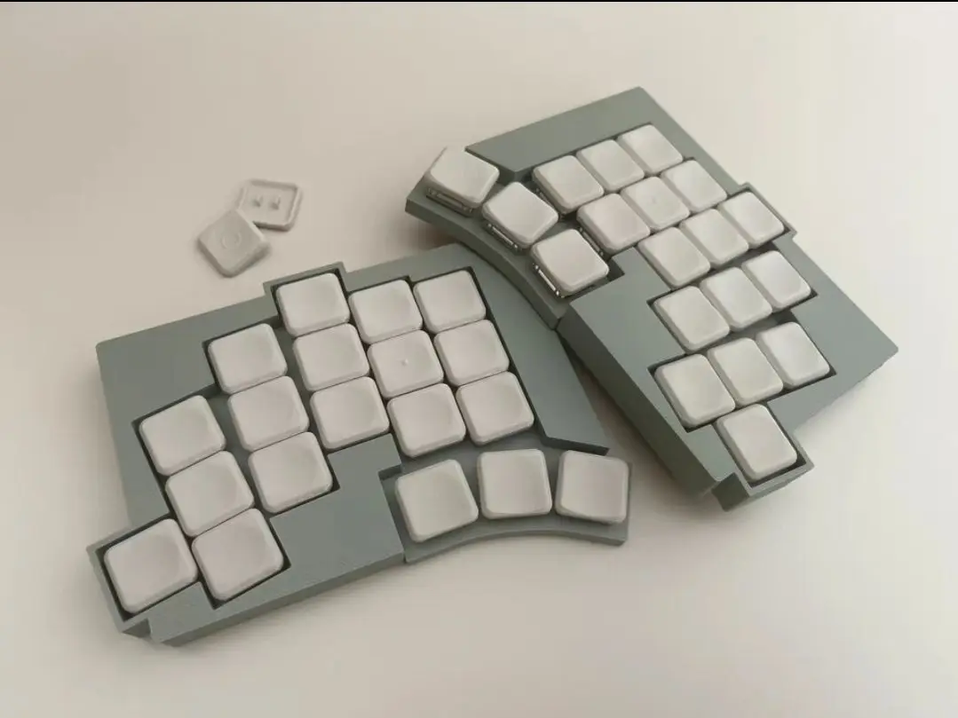 TOTEM Low Profile Keyboard Kit Wired/Blutooth Portable 3D Resin/FDM VAIL/ZMK Custom Hot Swap Ergonomic Split Keyboard PC Gifts
TOTEM Low Profile Keyboard Kit Wired/Blutooth Portable 3D Resin/FDM VAIL/ZMK Custom Hot Swap Ergonomic Split Keyboard PC Gifts