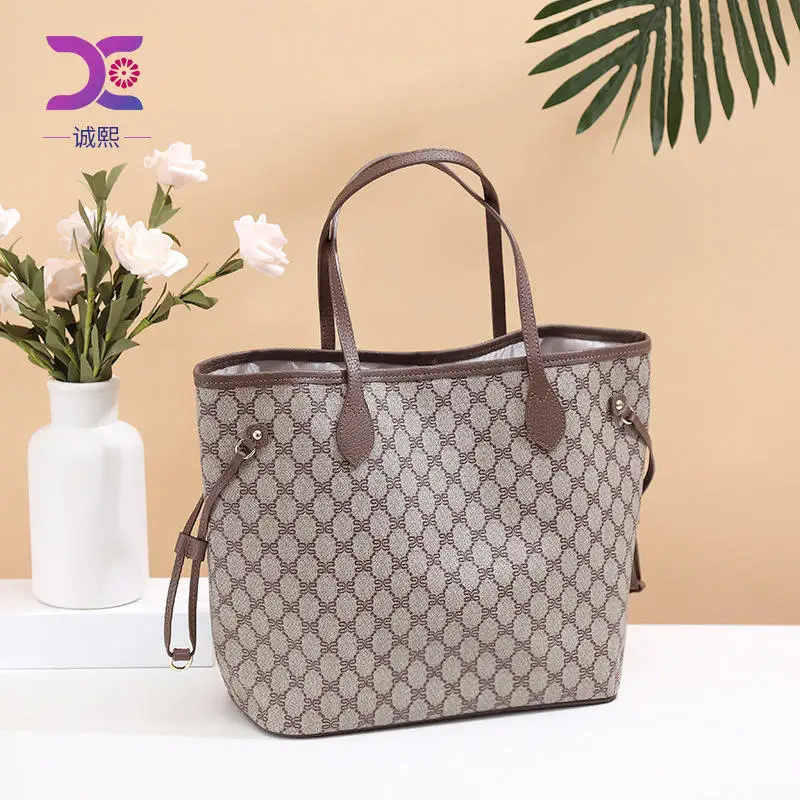 Classic Women's Faion oulder Bag Handbag New 2025 Sli Handbag Ladies Purse Daily Use Ele Tote Bag
Classic Women's Faion oulder Bag Handbag New 2025 Sli Handbag Ladies Purse Daily Use Ele Tote Bag