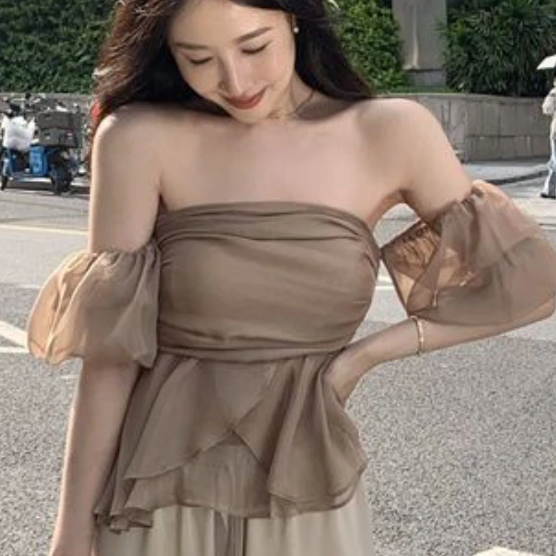 Блузки с разрезным вырезом, женские летние сексуальные горячие повседневные шикарные элегантные универсальные женские блузки с пышными рукавами и открытой спиной, популярные тонкие в корейском стиле
Блузки с разрезным вырезом, женские летние сексуальные горячие повседневные шикарные элегантные универсальные женские блузки с пышными рукавами и открытой спиной, популярные тонкие в корейском стиле