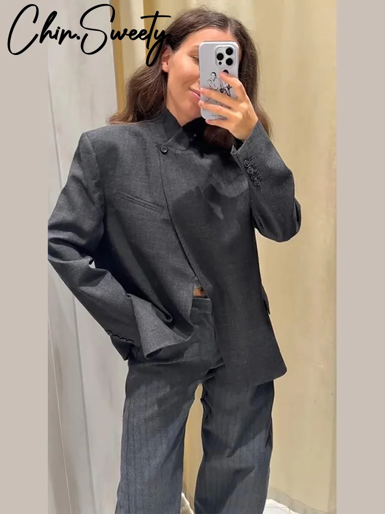 Свободное однотонное пальто, брюки, женский комплект, длинный рукав, воротник-стойка, пиджак на одной пуговице, брюки в полоску, осень-зима 2024, женский наряд
Свободное однотонное пальто, брюки, женский комплект, длинный рукав, воротник-стойка, пиджак на одной пуговице, брюки в полоску, осень-зима 2024, женский наряд