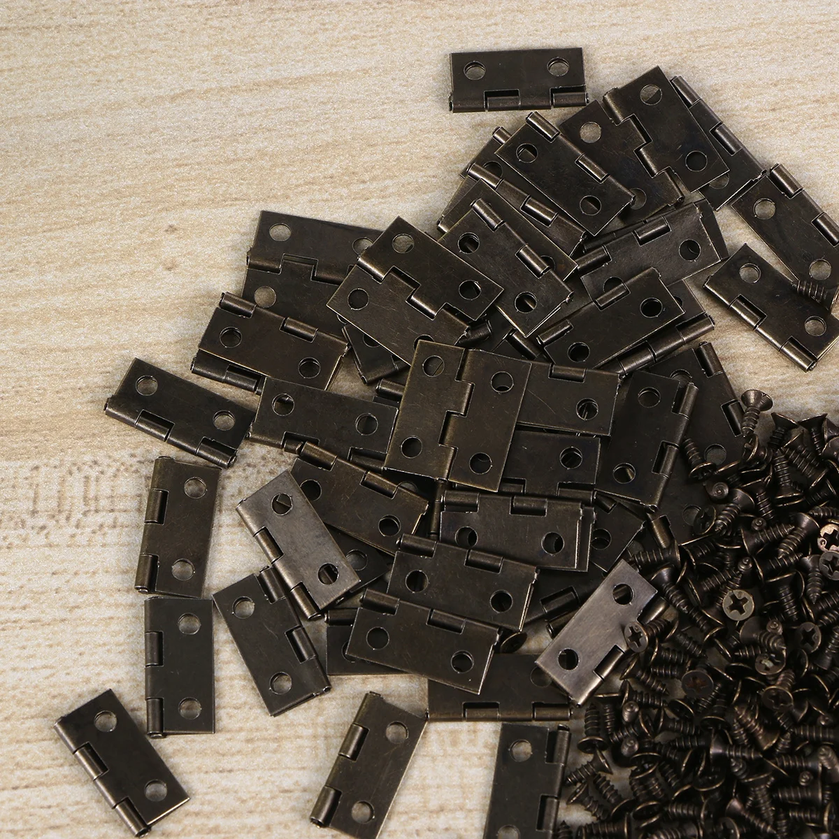 50Pcs Hinge Hardware Fittings Reliable Self Closing Spring Hinges Stainless Steel for Storage Boxes Quiet Close Sturdy Fixation
50Pcs Hinge Hardware Fittings Reliable Self Closing Spring Hinges Stainless Steel for Storage Boxes Quiet Close Sturdy Fixation