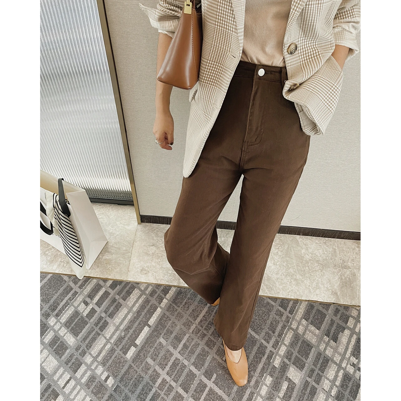 Ce Brown High Waist Straight Leg Pants Women's Casual Workwear Wide Leg Long Trousers Slimming Fit ort Women Spring Autum...
Ce Brown High Waist Straight Leg Pants Women's Casual Workwear Wide Leg Long Trousers Slimming Fit ort Women Spring Autum...