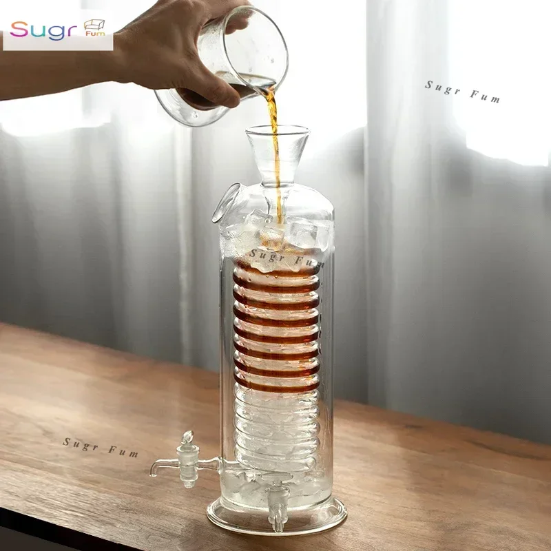 Tea coffee rapid cooler household rapid cooling glass cold kettle with faucet large capacity ice wine water cup
Tea coffee rapid cooler household rapid cooling glass cold kettle with faucet large capacity ice wine water cup