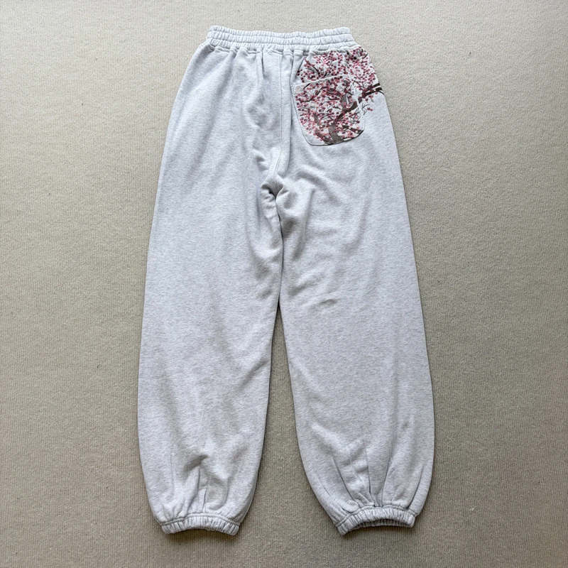 Embroidery Sakura Derschutze Sweatpants Gray Men Women High Quality Loose Track Pants Jogger Trousers
Embroidery Sakura Derschutze Sweatpants Gray Men Women High Quality Loose Track Pants Jogger Trousers