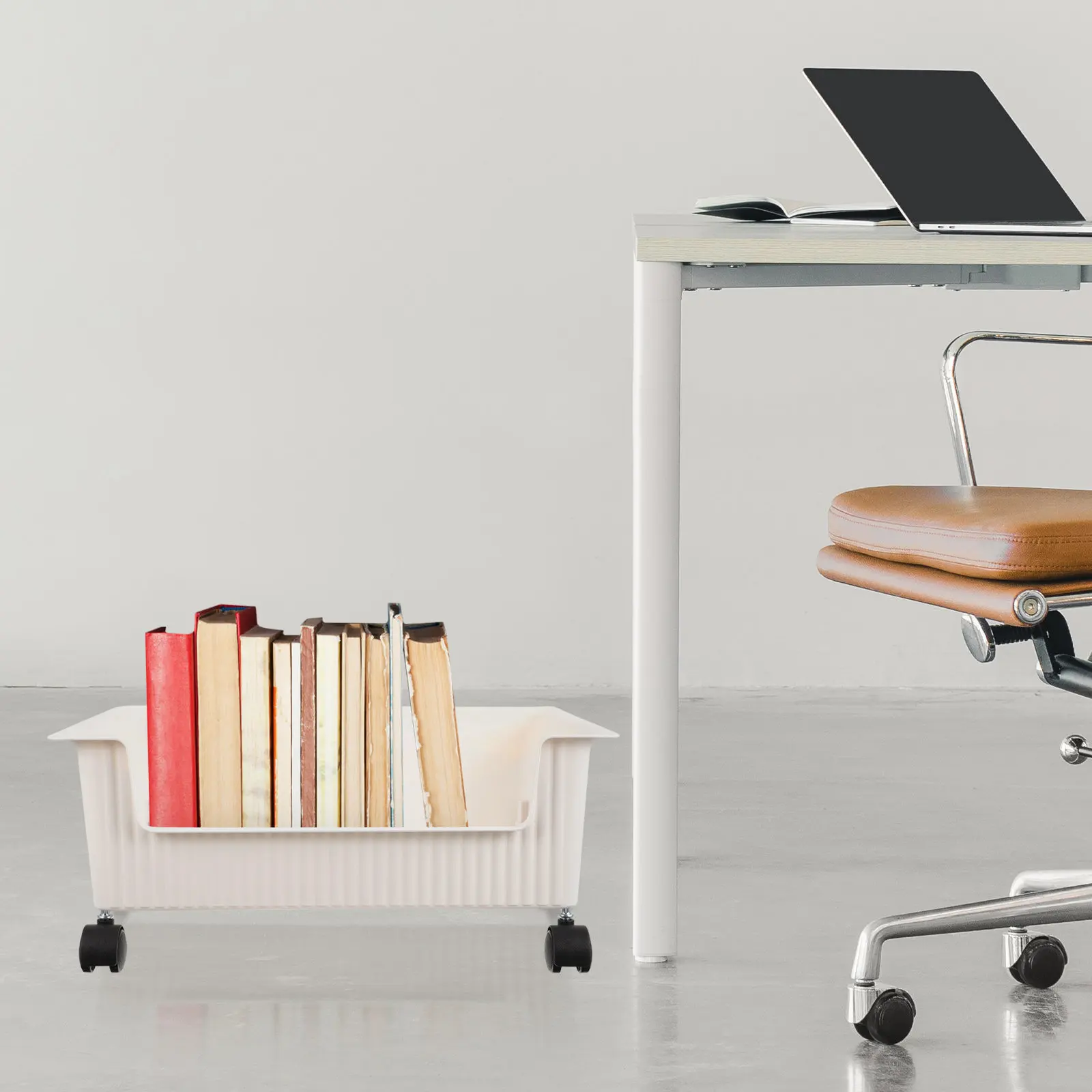 Plastic Bookshelf on Wheels with Handle for Easy Mobility Large Capacity Storage Box for Bedroom Office Dormitory Under Desk
Plastic Bookshelf on Wheels with Handle for Easy Mobility Large Capacity Storage Box for Bedroom Office Dormitory Under Desk