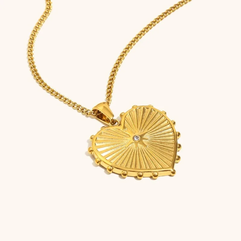 Textured Heart Crystal Necklace Stainless Steel Design Heart Pendant Necklace 18k Gold Plated Waterproof Women Fashion
Textured Heart Crystal Necklace Stainless Steel Design Heart Pendant Necklace 18k Gold Plated Waterproof Women Fashion