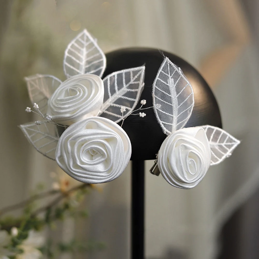 White Color Satin Rose Flower Hairpins Bride Wedding Headdress Elegant Floral Hair Clips Bridal Hair Jewelry Lady Party Headwear
White Color Satin Rose Flower Hairpins Bride Wedding Headdress Elegant Floral Hair Clips Bridal Hair Jewelry Lady Party Headwear