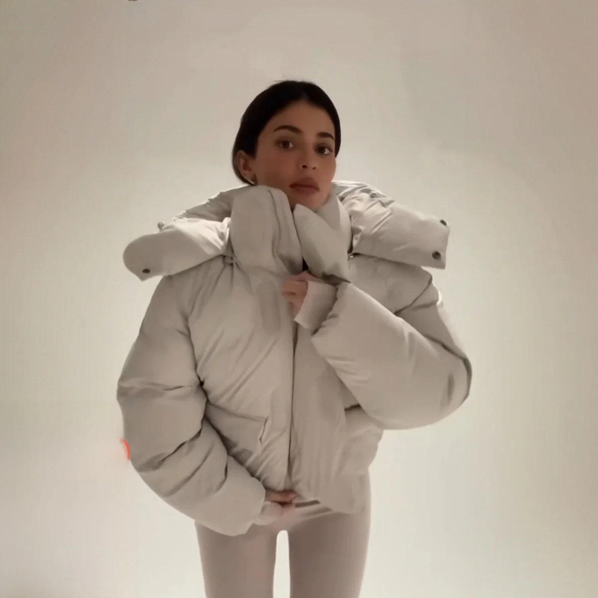 Detachable Hooded Zipper Cotton Jaet Thiened Warm Bread Sle Coat Streetwear Loose Fit Long Sve Pure Color
Detachable Hooded Zipper Cotton Jaet Thiened Warm Bread Sle Coat Streetwear Loose Fit Long Sve Pure Color