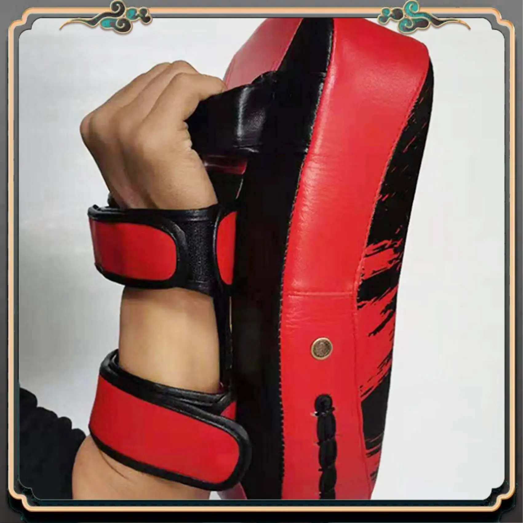 B11A-Kicking Shield MMA Thai Pad Training Kickboxing Muay Thai Shield Leather Practicing Hand Pad Taekwondo Exercise
B11A-Kicking Shield MMA Thai Pad Training Kickboxing Muay Thai Shield Leather Practicing Hand Pad Taekwondo Exercise