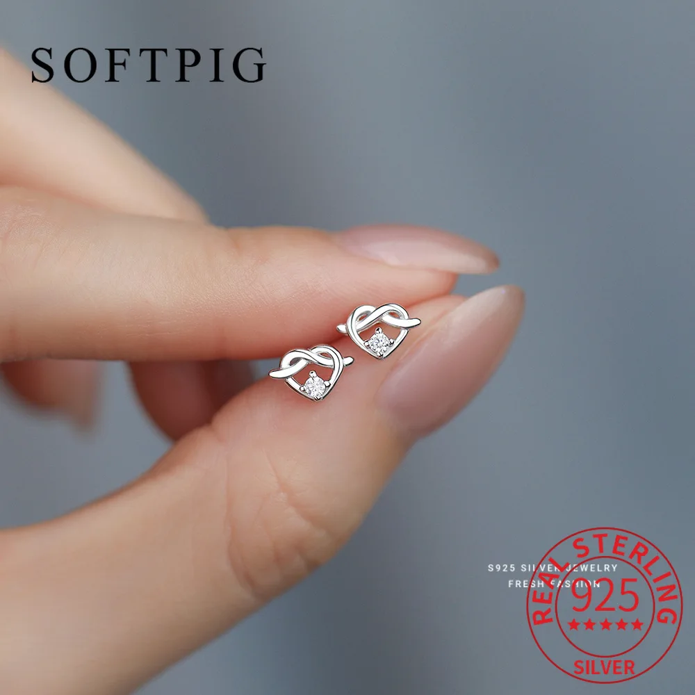 SOFTPIG Real 925 Sterling Silver Zircon Heart Mini Stud Earrings For Women Classic Fine Jewelry Light luxury Accessories
SOFTPIG Real 925 Sterling Silver Zircon Heart Mini Stud Earrings For Women Classic Fine Jewelry Light luxury Accessories