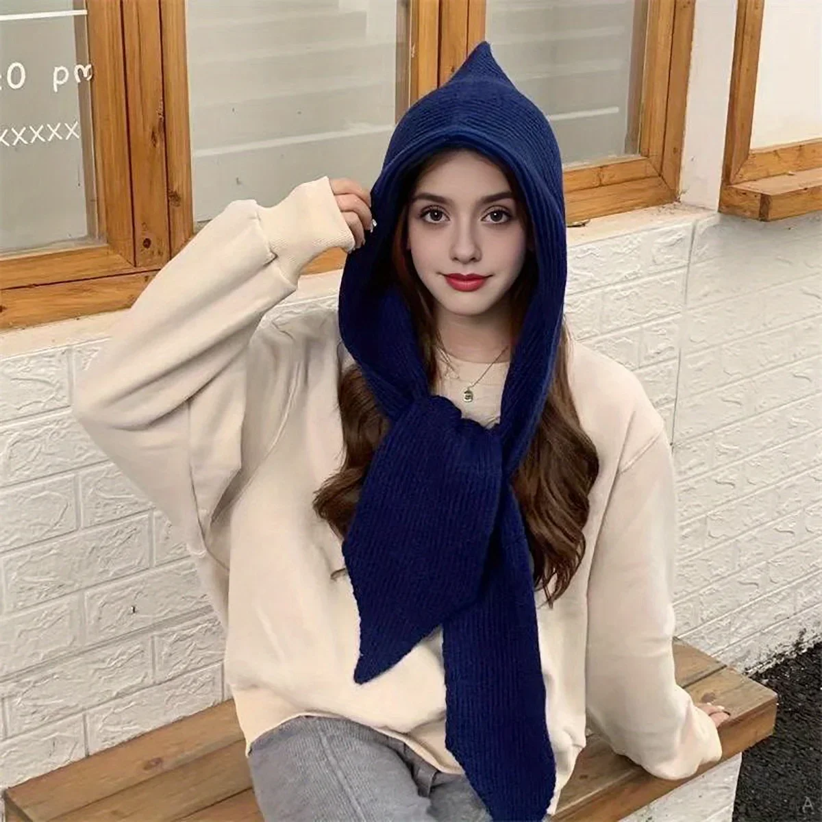 Solid color simple hat scarf integrated women's winter looks good and easy to match hooded shawl warm knit scarf
Solid color simple hat scarf integrated women's winter looks good and easy to match hooded shawl warm knit scarf